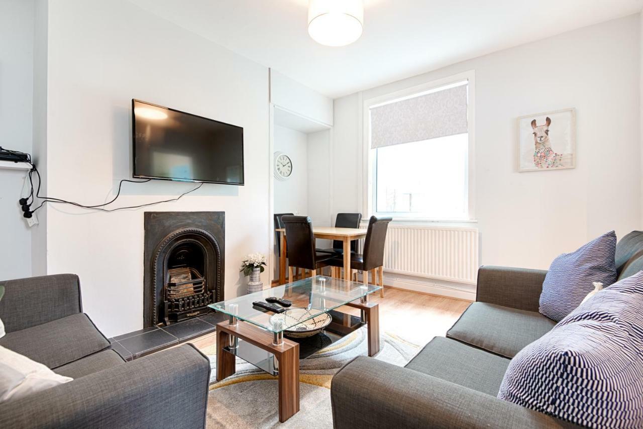 Off Road Parking, Garden, Tv In Every Room Swansea Exterior photo